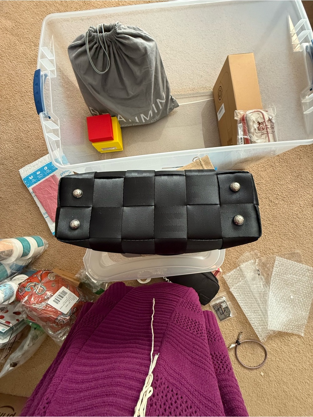 HARVEY ⭐️ the original seatbelt bag - Picture 5 of 12